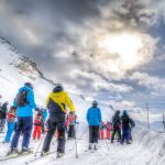 Skier sans se blesser : c'est tout à fait possible ?